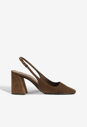 Durable Build Minimalist Fans Leia Block Suede Pump