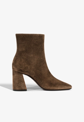 Workout Torsional Stability System Leia Suede Bootie