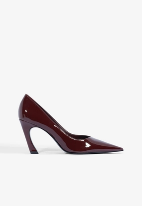 Lexi Lo Patent Pump Photo Glam Sleek Profile
