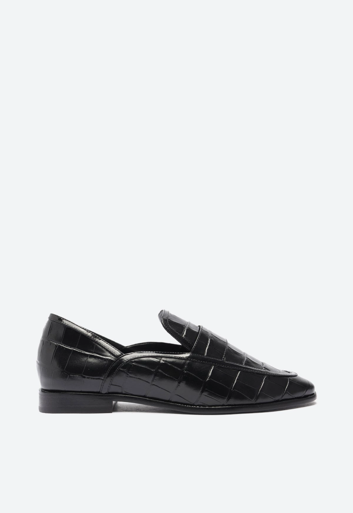 Craftsmanship Maurice Croco Embossed Flat