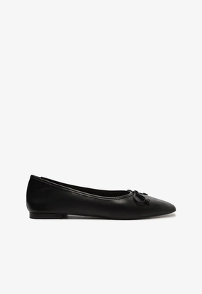 Anti Odor Treatment Action Ready Arissa Black Leather Ballet Flat