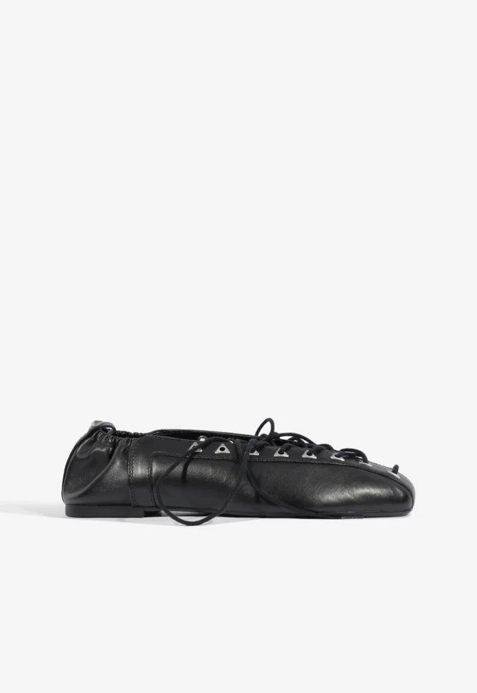 Feather Light Travel Enthusiasts Sturdy Build Lola Leather Flat