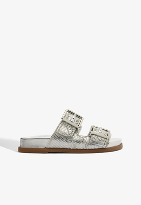 Corner Style Retro Mood Lupita Buckle Sporty Metallic Sandal