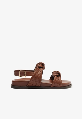 Kareena Knot Sporty Sandal Non Binding Collar Padding