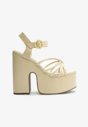 Mahi Cutout & Nappa Sandal Commute Light Ventilation Ports