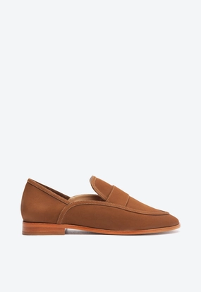 Closet Core Maurice Nubuck Flat