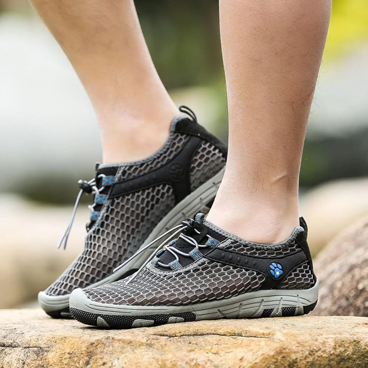 Men Sports Shoes Summer Mesh Breathable Comfortable Tracking Shoes Outdoor Sports Shoes Wading Shoes Mens Sneaker Boots Men's