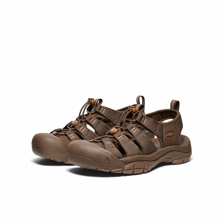 Stiletto Heel Men's Newport H2 Sandal  |  Monochrome/Dark Earth