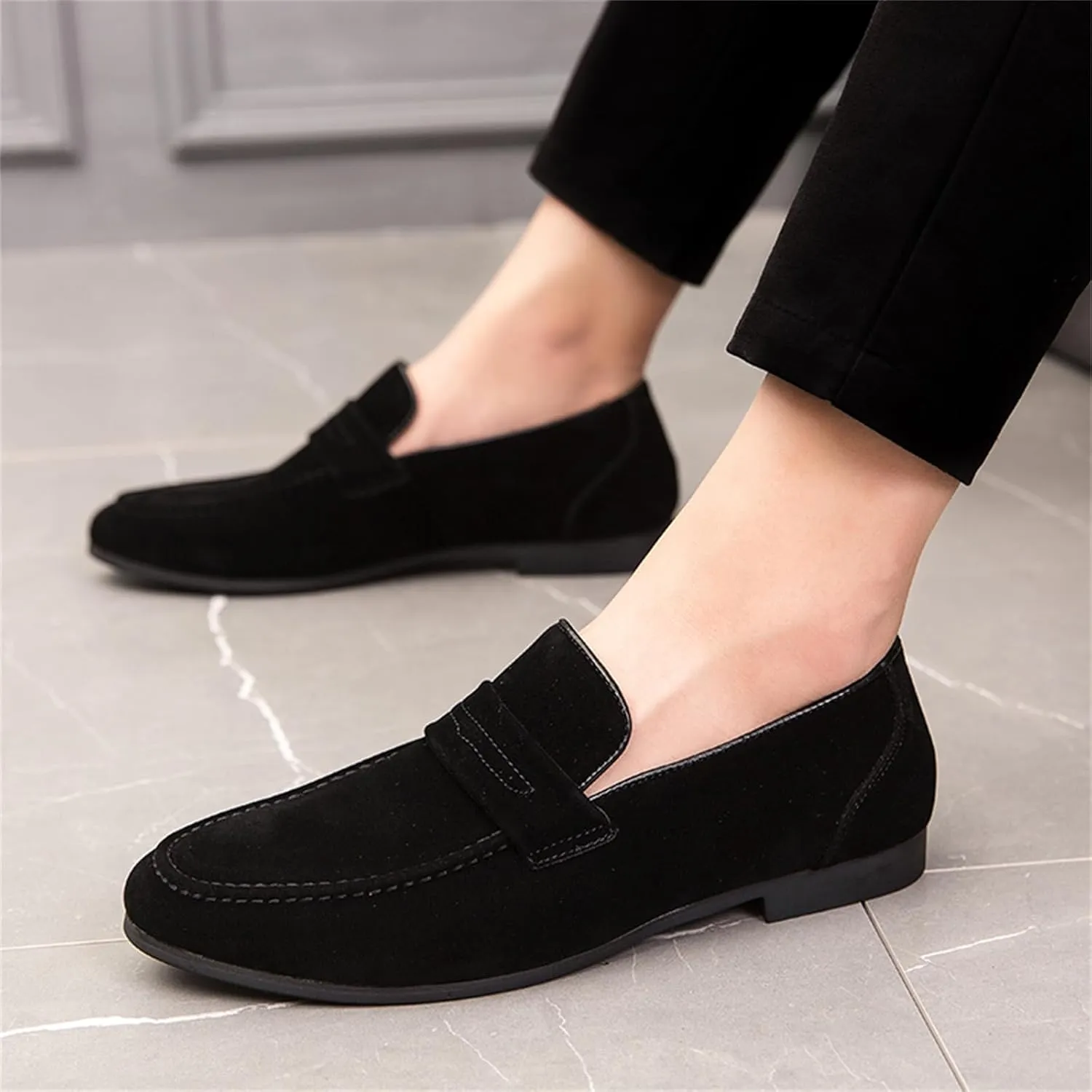 Men's Classic Loafers Slip-on Penny Loafer Comfort Business Casual Shoes