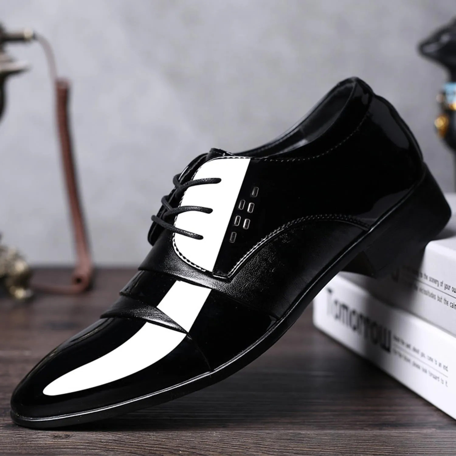 Men's Oxfords Dress Shoes Classic Patent Leather Formal Shoes Applicable to Business,Work,Party,Wedding,Daily Walk