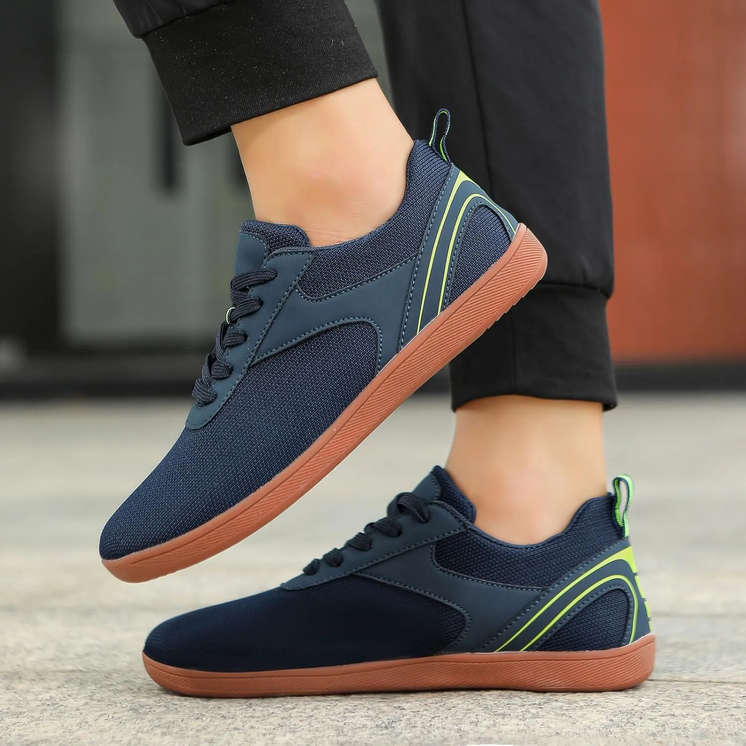Men's Sneakers Couple Mesh Sports Casual Shoes Breathable Flat Bottom Lightweight Plus Size Comfortable Walking Shoes