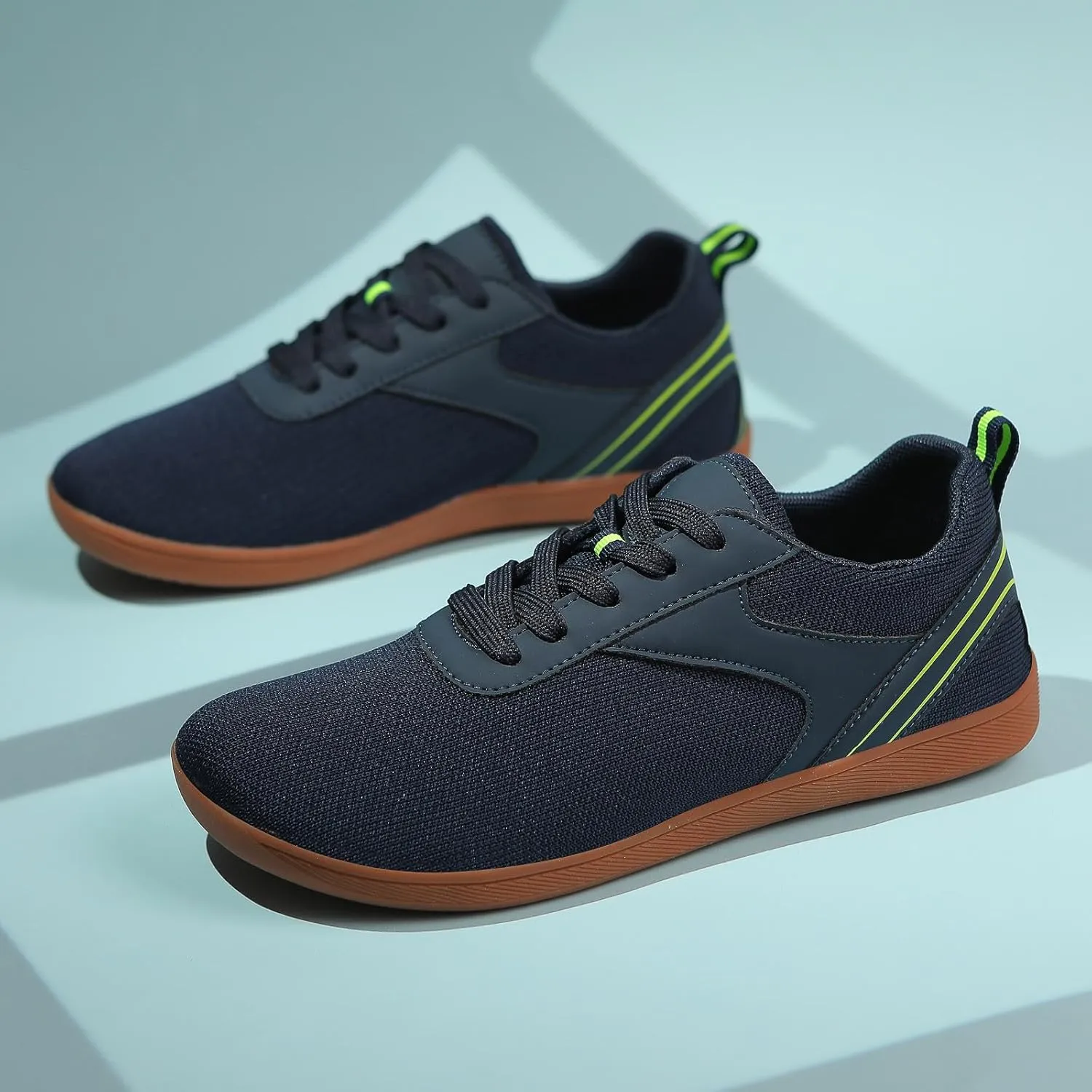 Men's Sneakers Couple Mesh Sports Casual Shoes Breathable Flat Bottom Lightweight Plus Size Comfortable Walking Shoes