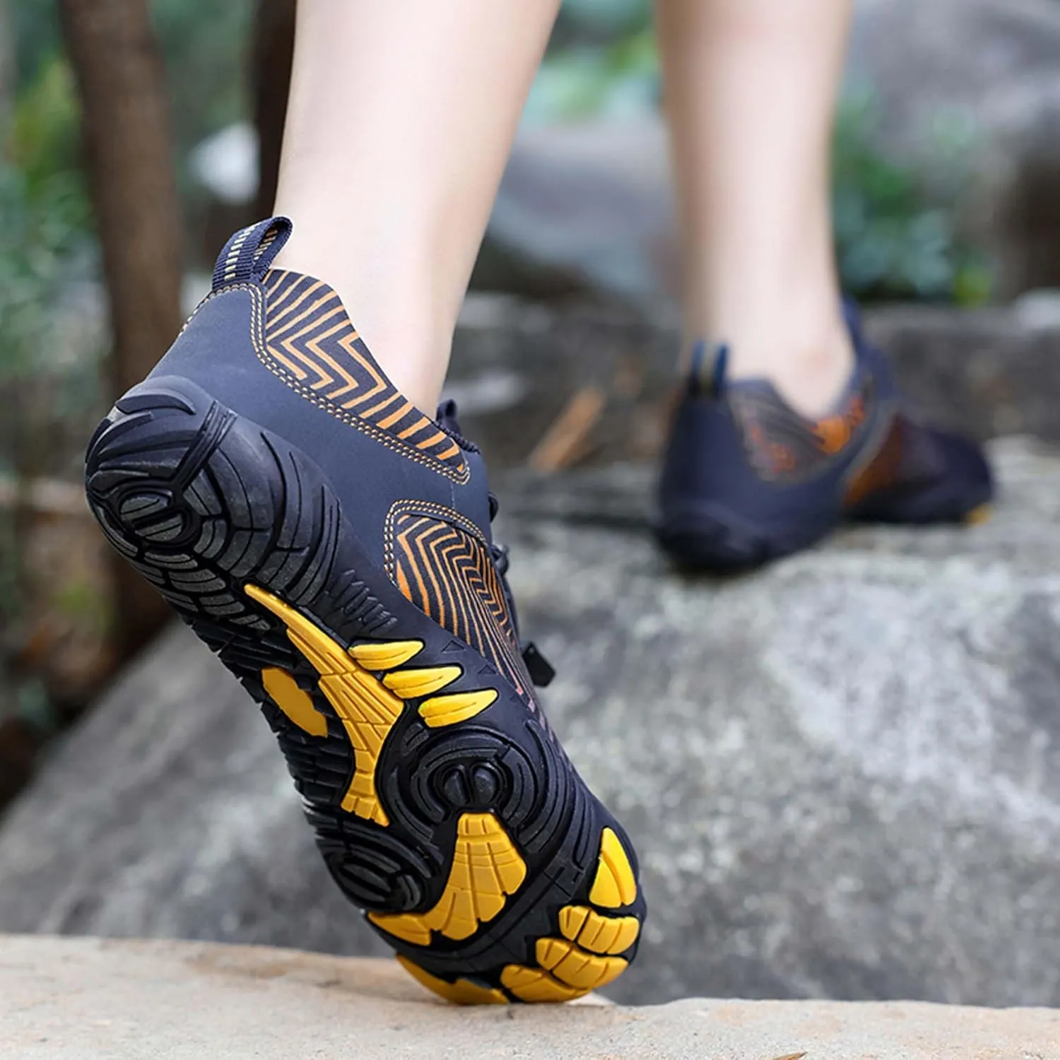 Men's Women's Outdoor Water Sports Shoes Men's Quick Dry Beach Shoes Walking, Fishing, Climbing, Sailing, Hiking, Functional Training Shoes Breathable, Amphibious Sports Shoes
