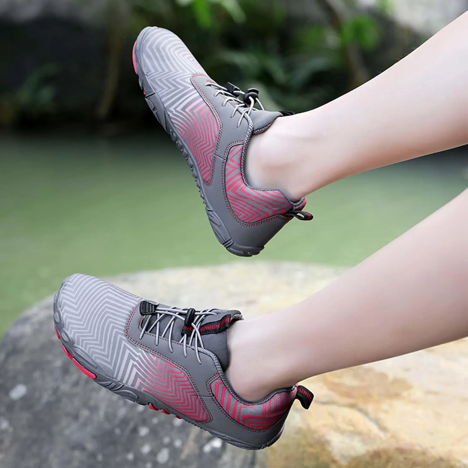 Men's Women's Outdoor Water Sports Shoes Men's Quick Dry Beach Shoes Walking, Fishing, Climbing, Sailing, Hiking, Functional Training Shoes Breathable, Amphibious Sports Shoes