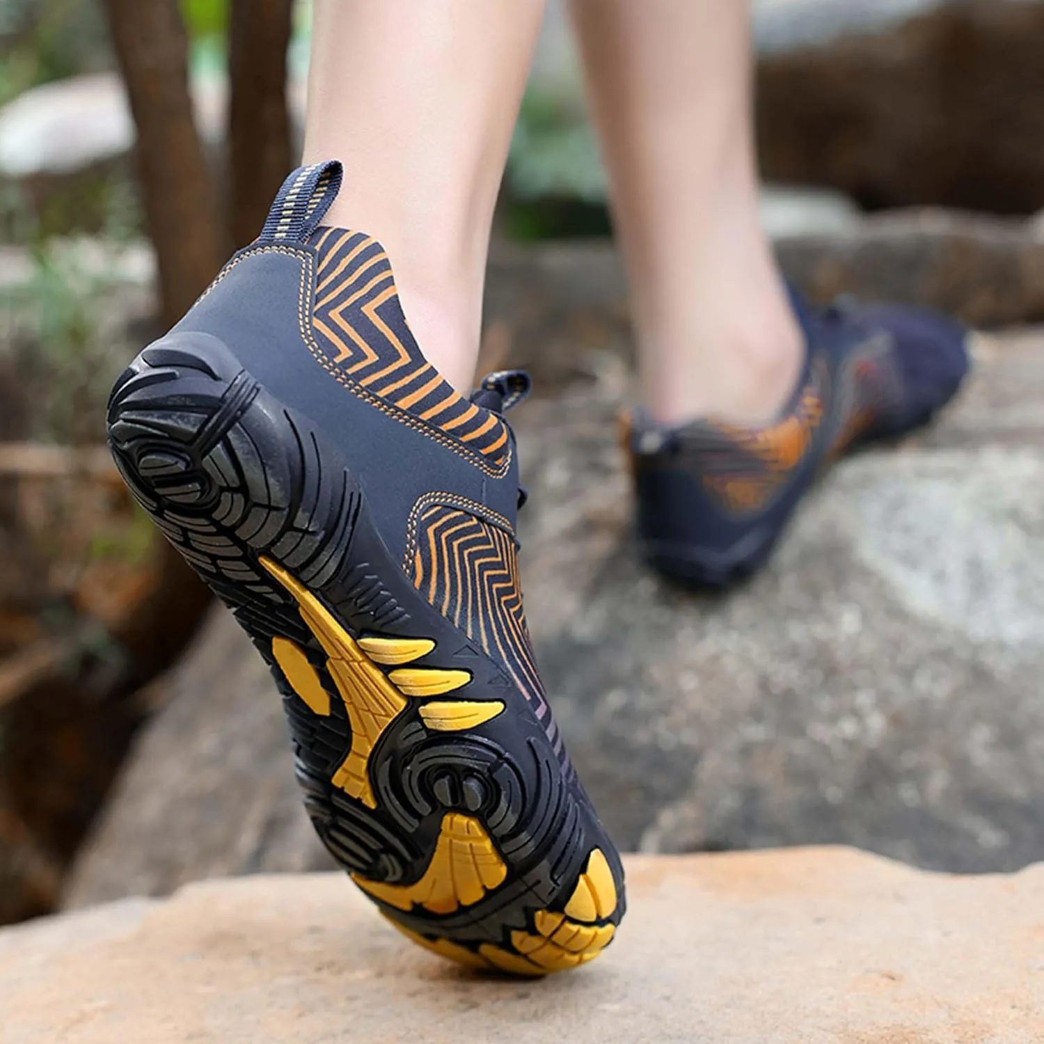 Men's Women's Outdoor Water Sports Shoes Men's Quick Dry Beach Shoes Walking, Fishing, Climbing, Sailing, Hiking, Functional Training Shoes Breathable, Amphibious Sports Shoes