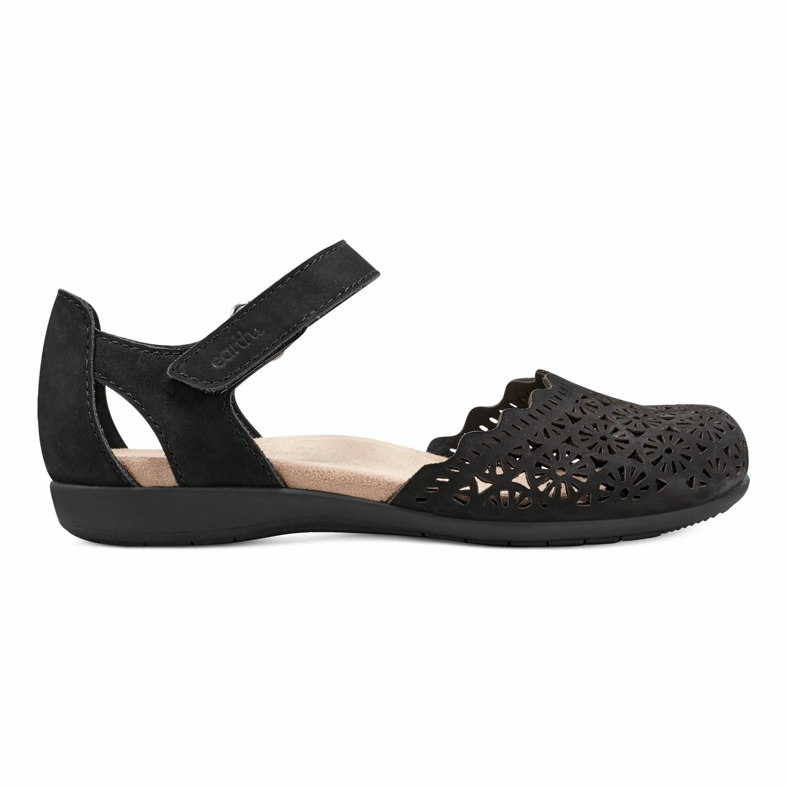 Neat Guard Bronnie Casual Slip-On Perforated Sandals
