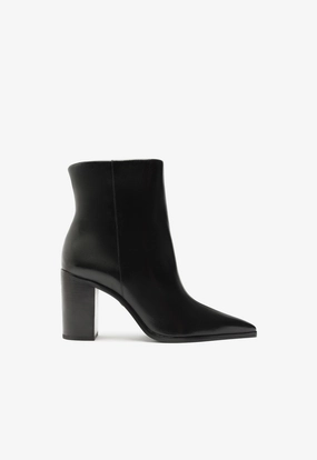Premium Quality Mikki Block Bootie