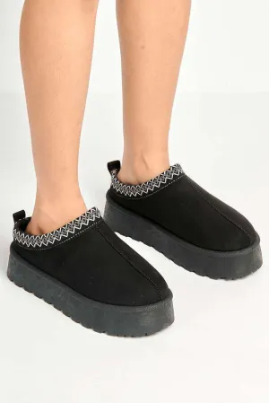 Milo Kids Flatform Fluffy Slippers in Black