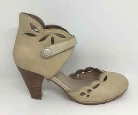 Miz Mooz Carlotta Cream Leather Heel SALE Smart Design Anti Slip