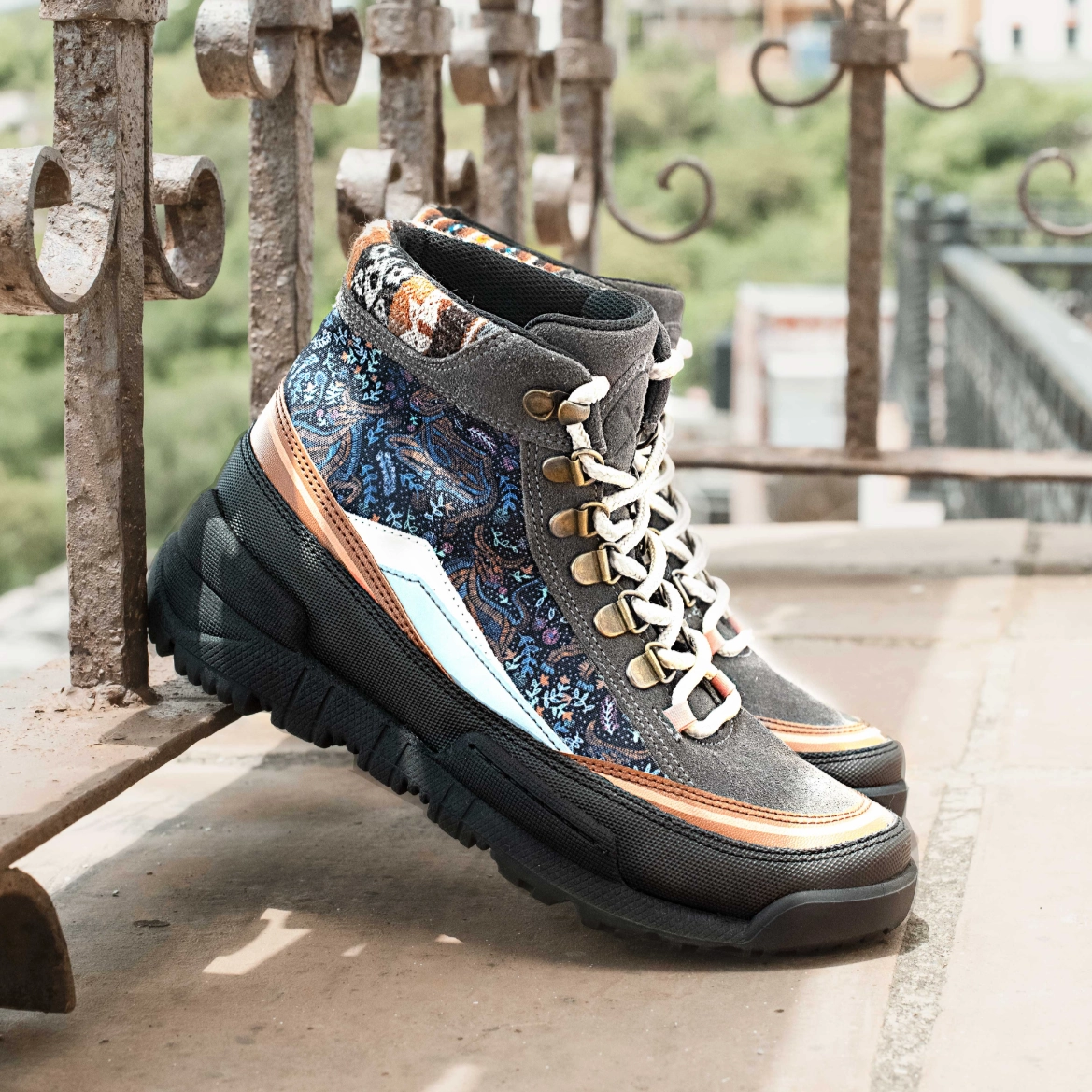 Tauro Trekk Boot Breathable Support Breathable River Crossing