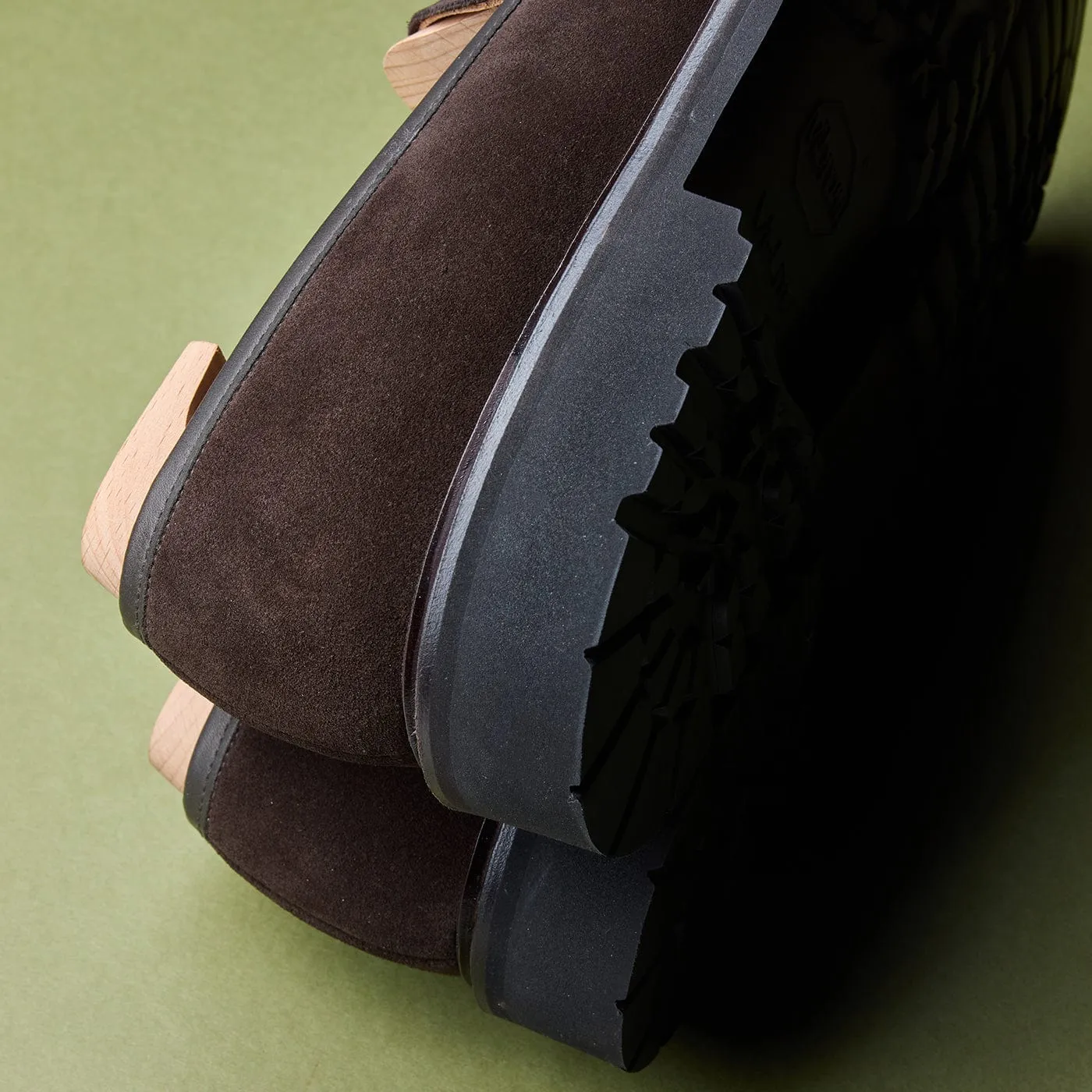 Fiber Mix Boston 2 Dark Oak Suede