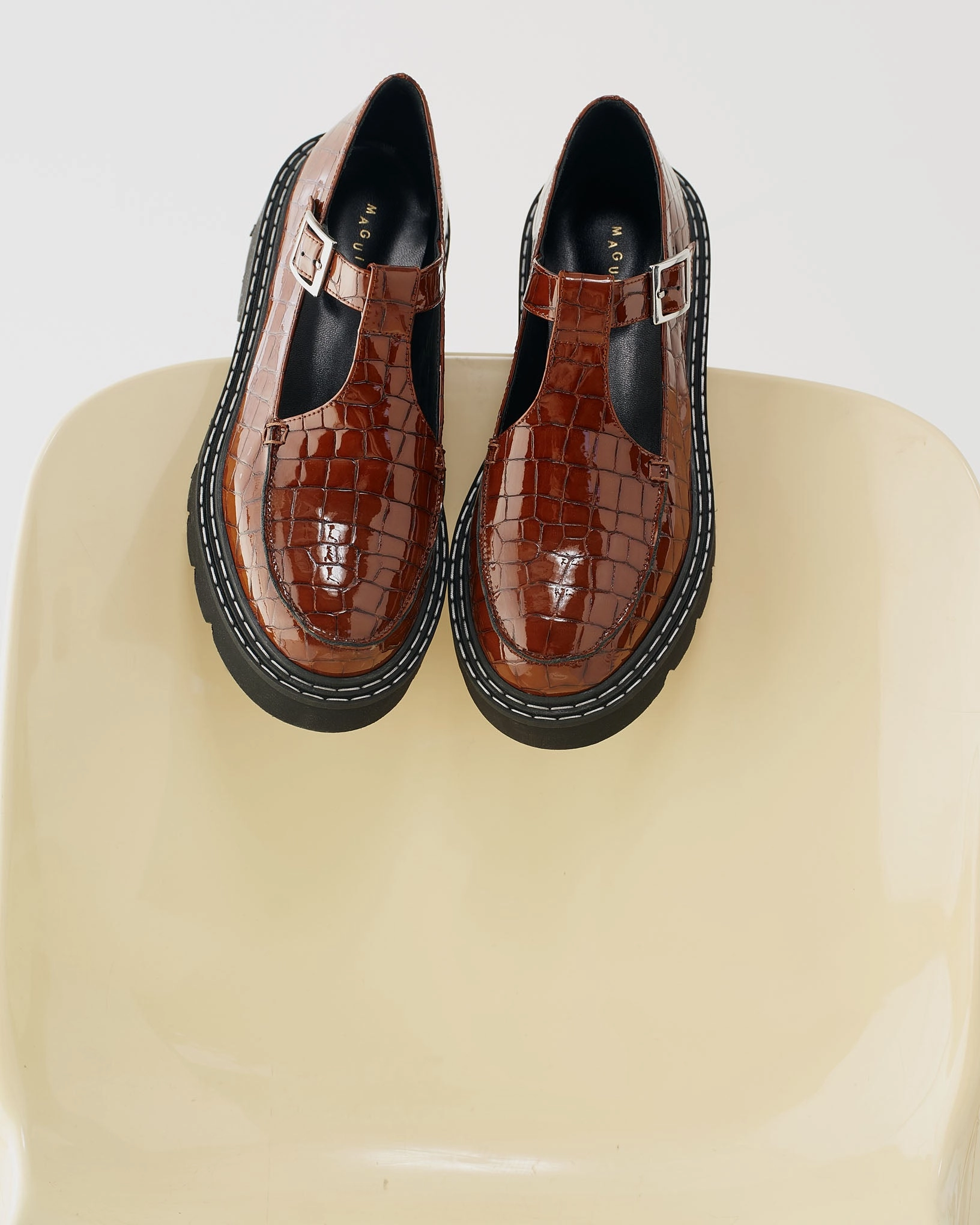Neiva Brown Mary Jane Bendable Versatile Shoes