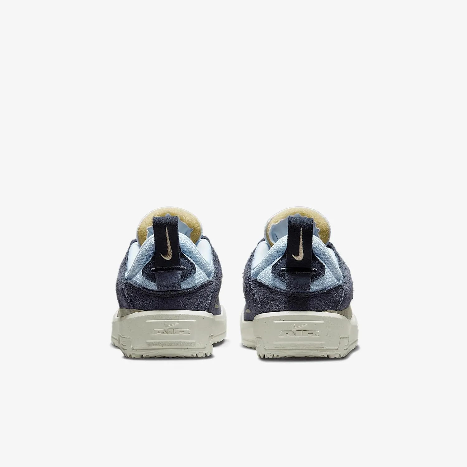 Nike SB Day One Big Kids' Skate Shoes (FN4210-402, Thunder Blue/Blue Tint/Sail/Khaki)