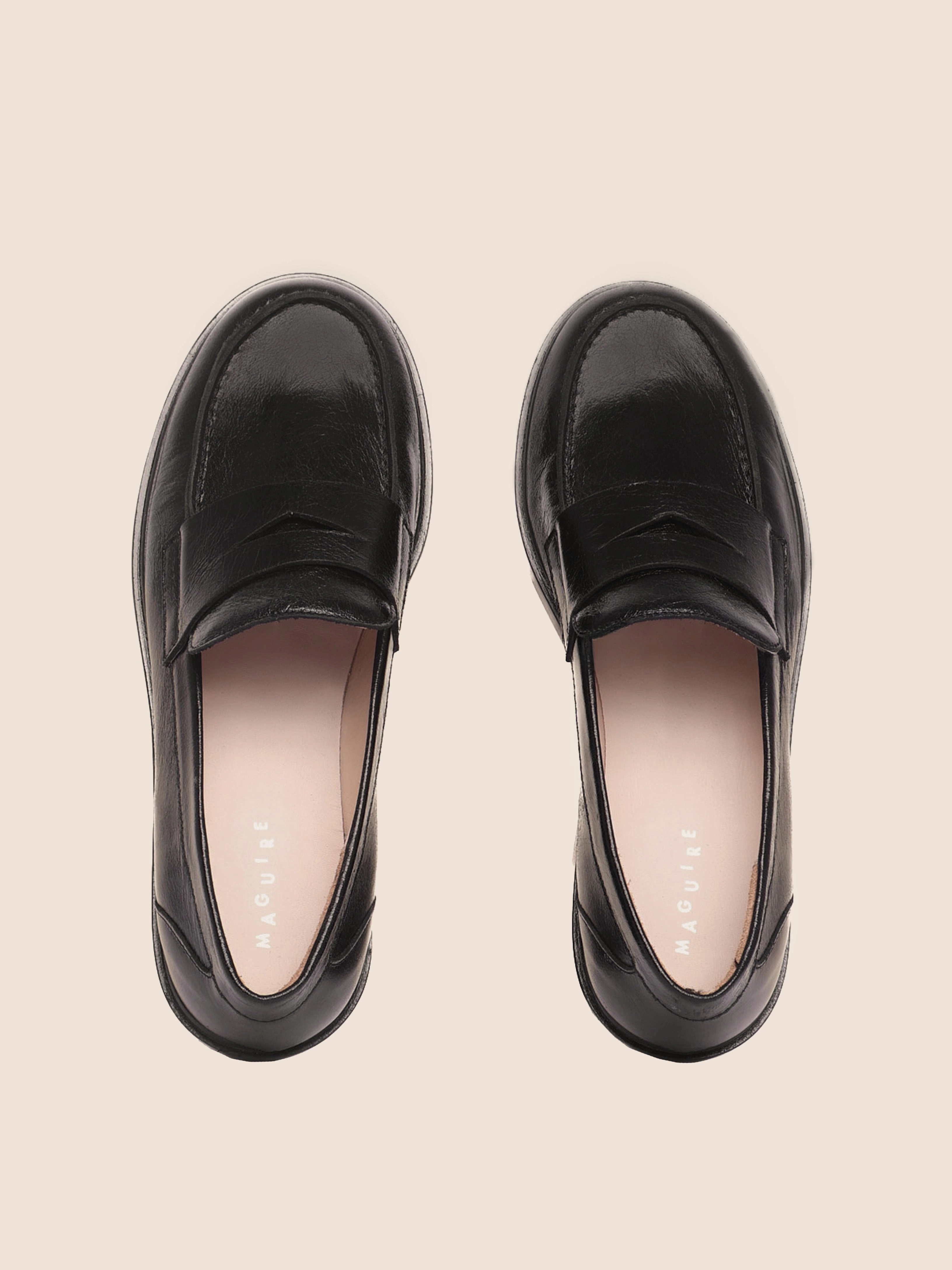 Orio Black Loafer Ship Step Simple
