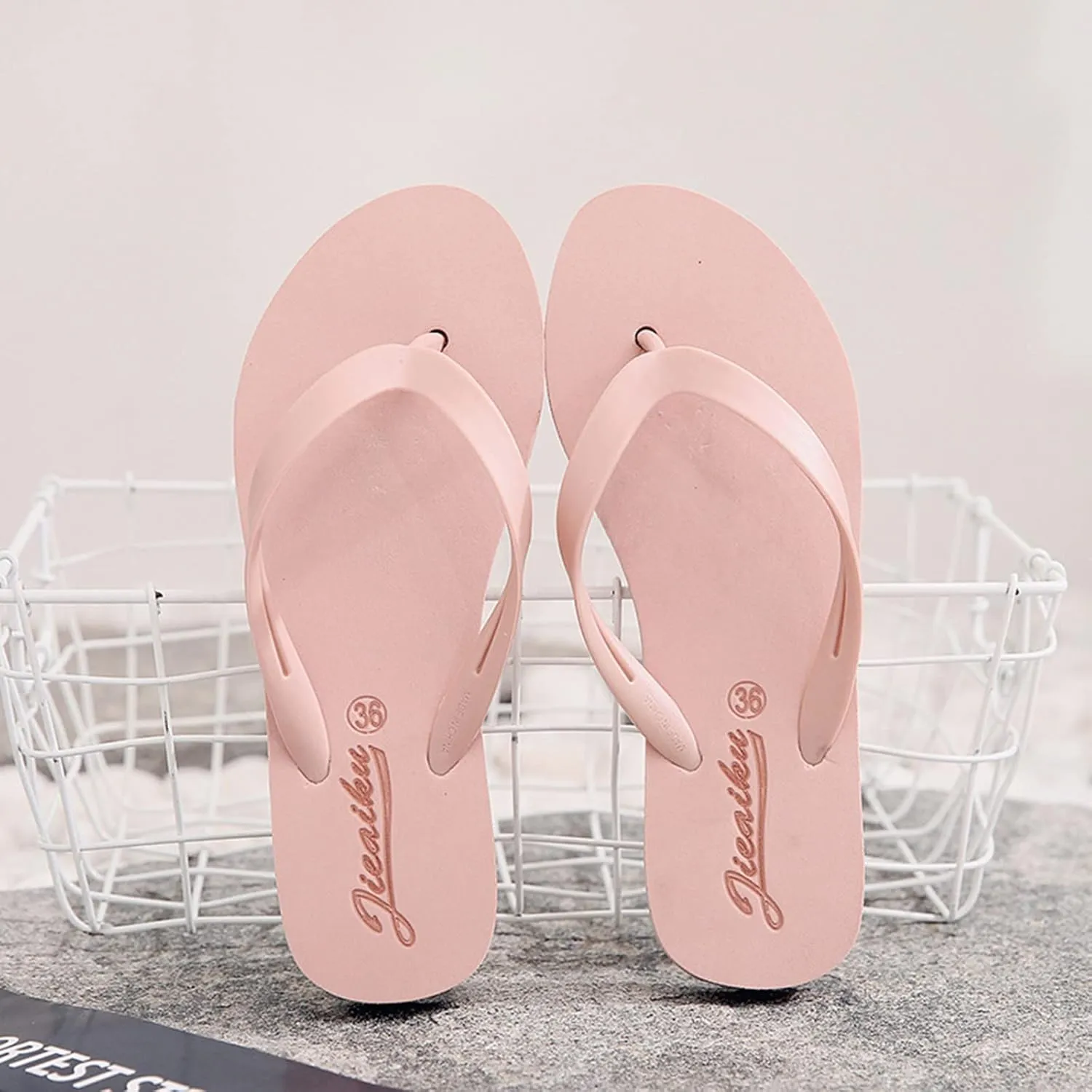 Orthopedic Sandals for Women Wide Width Thick Cushion Platform Yoga Mat Barefoot Plantar Fasciitis Relief Orthopedic Recovery Casual Vacation Footwear Summer Flip Flops for Women