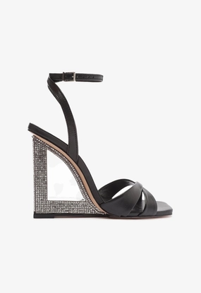 Phillie Leather Sandal Swim Edge Viral Pop
