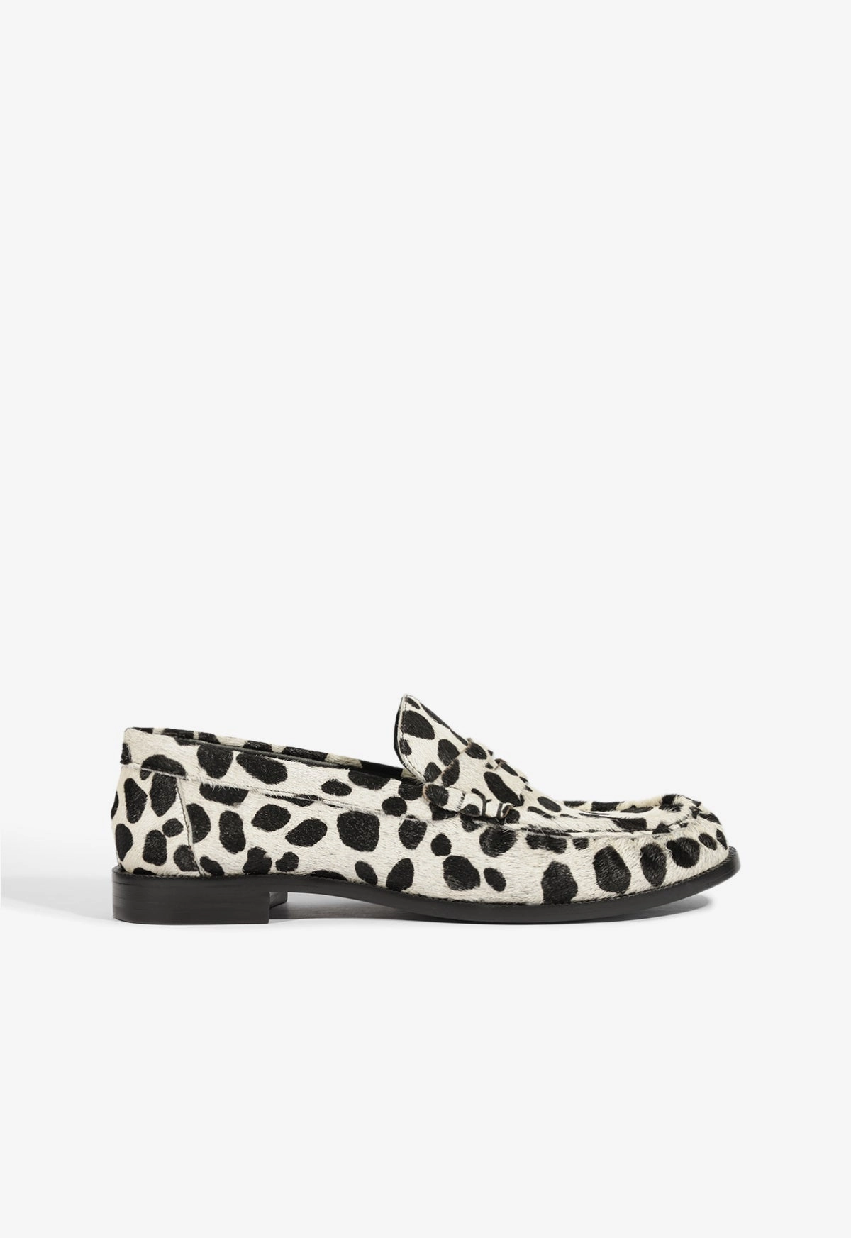 Hero Walk Tyche Calf Hair Flat