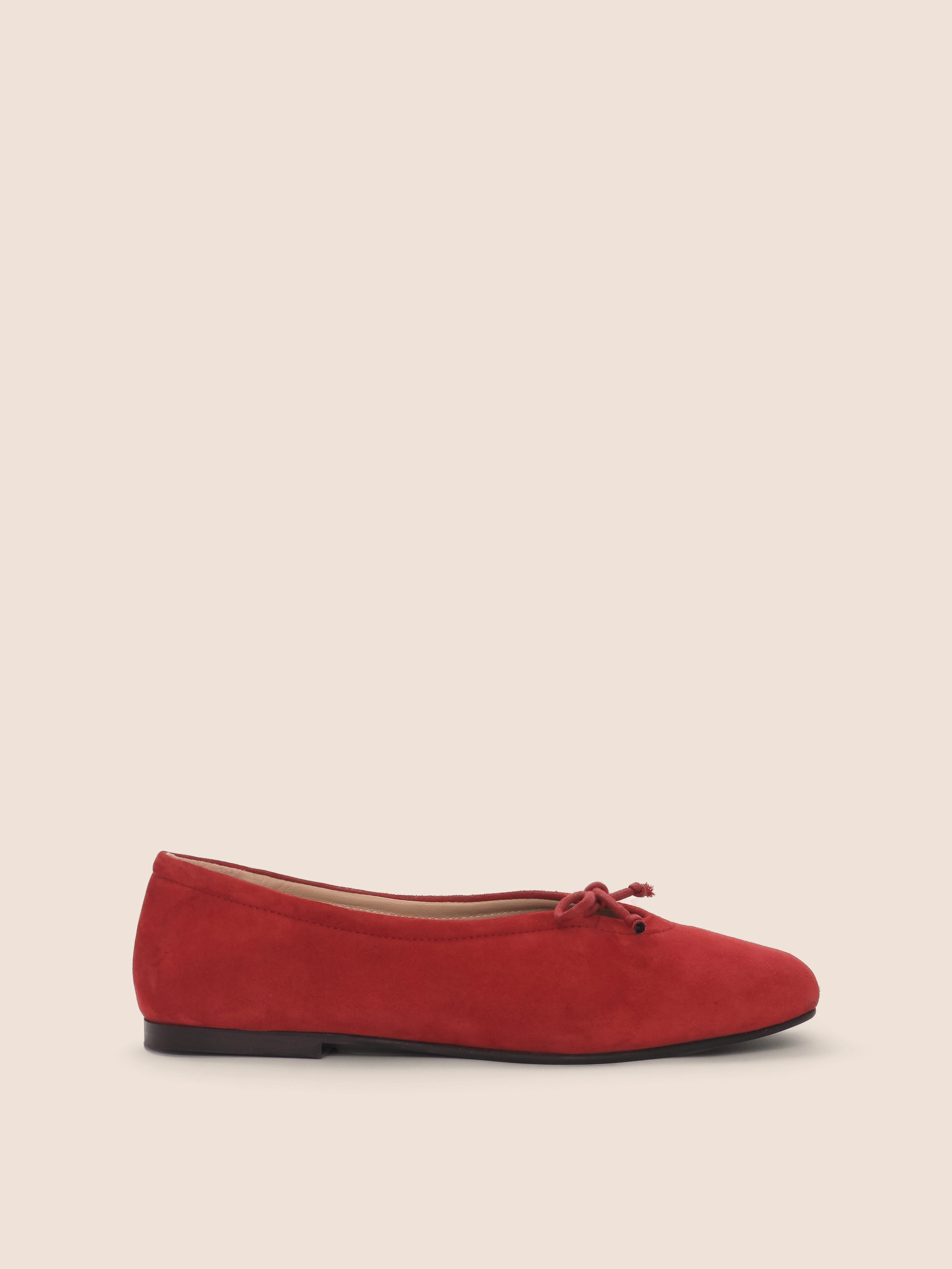 Prato Cherry Suede Ballerina Team Meet Wellness Step