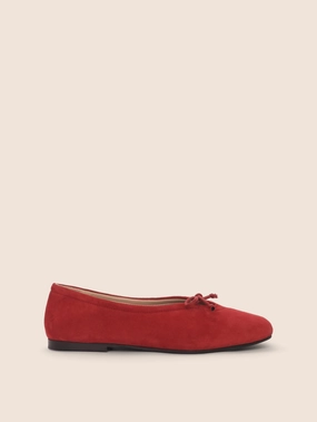 Prato Cherry Suede Ballerina Team Meet Wellness Step