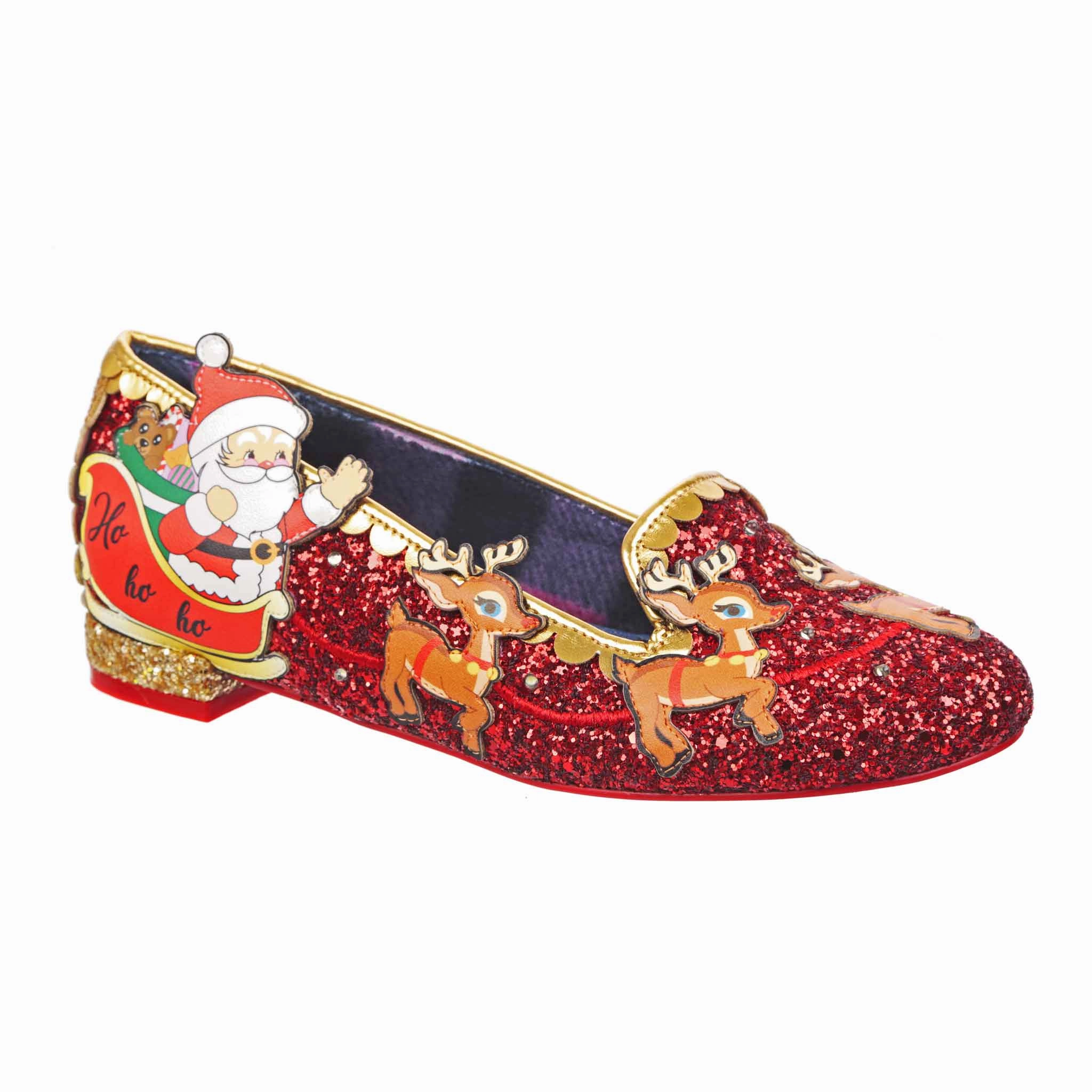 Santas Sleigh Trendy Appearance lace up closure