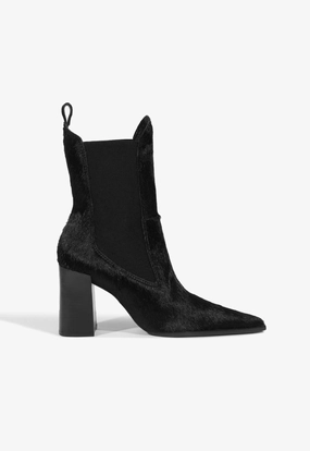 Travel Must Roomy Toe Box Raffaela Chelsea Boot