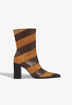 Raffaela Chevron Leather Boot Summer Base