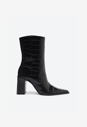 Breathable group walk Raffaela Croc Bootie