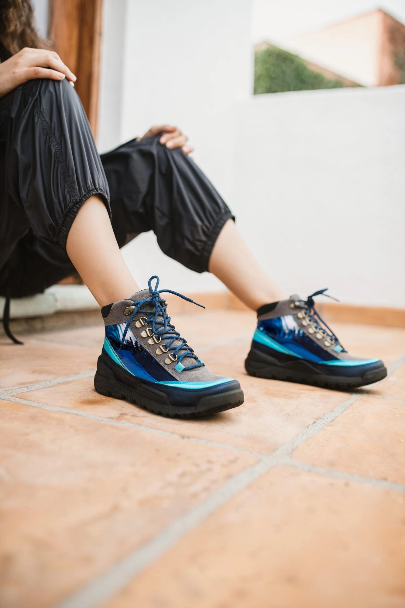 Aurora - Vegan Trekk Boot Deep Tread buckle