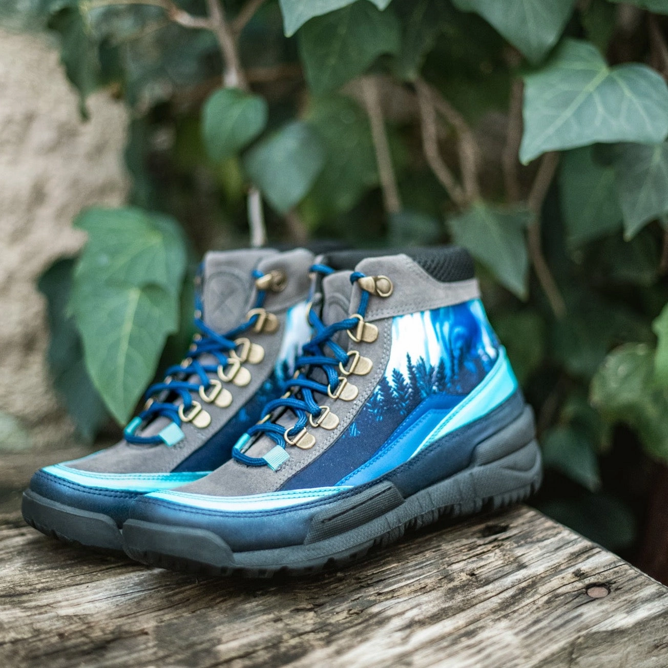 Shock Absorbing Backcountry Camper Aurora - Vegan Trekk Boot