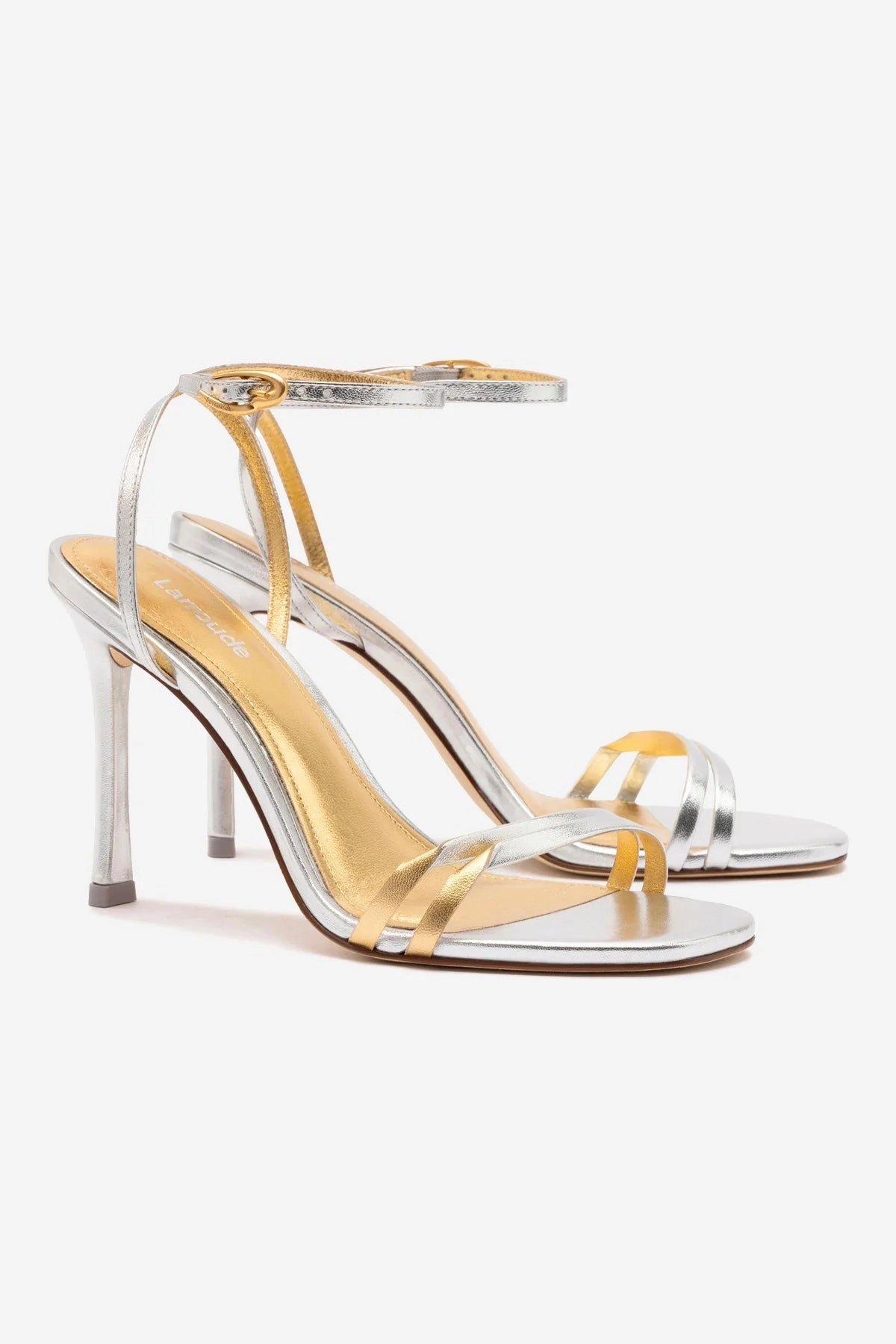 Sandal Value Vesper Sandal In Silver Metallic Leather Tassel Fun