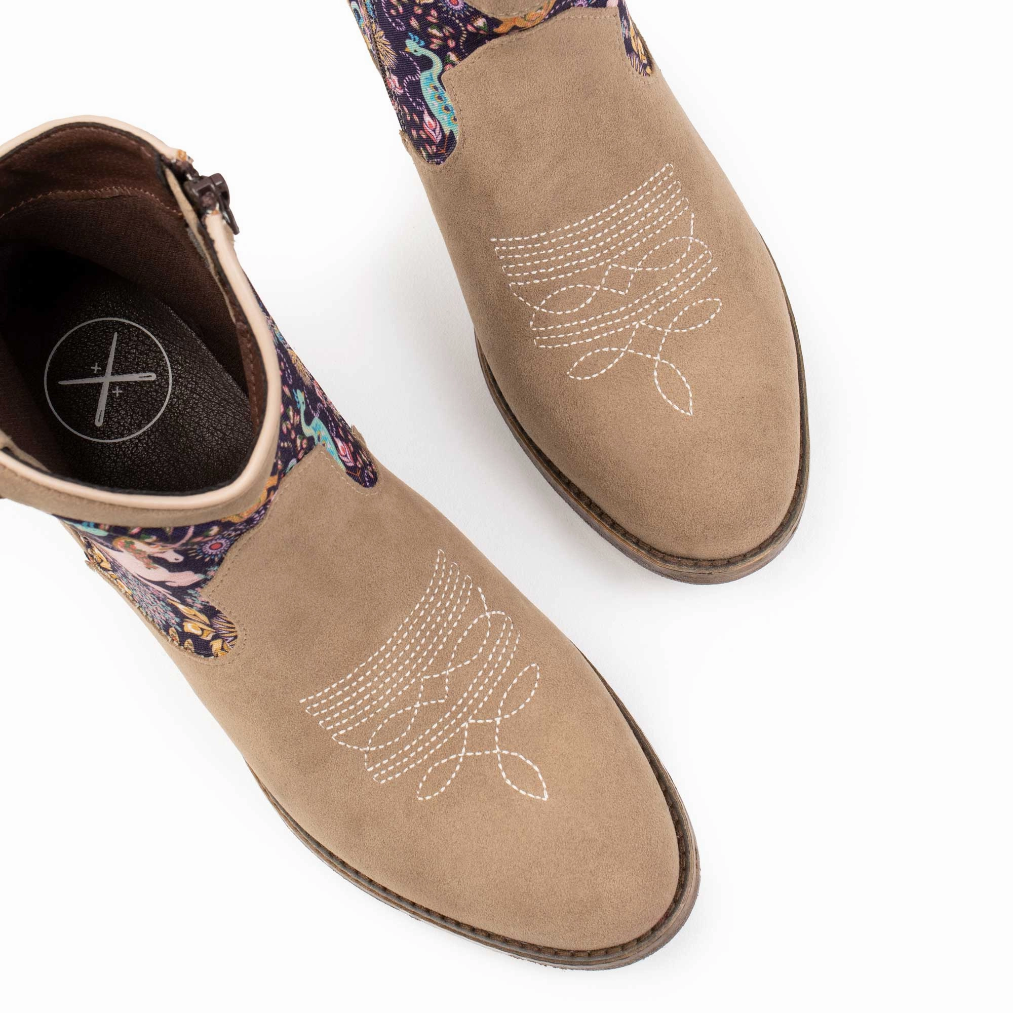 Saola - Vegan Western Boot Grippy Outsole Remote Hiking