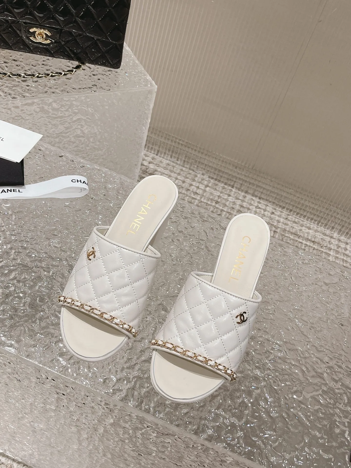SE1115 CC Sandals / Size4-10