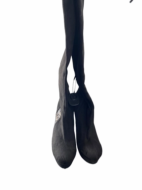 Smooth Texture Boots Knee Heels By Jennifer Lopez In Black, Size: 8