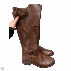 Boots Knee Flats By Guess In Brown, Size: 8.5 Stable Support Weather Resistant User Grippy Outsole Weekend Wanderer