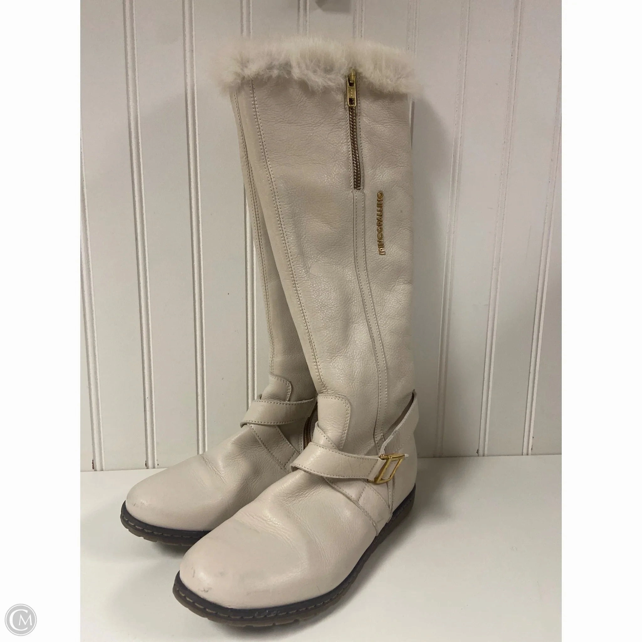 Boots Knee Flats By Cmc In Cream, Size: 5 Contoured Footbed Shape