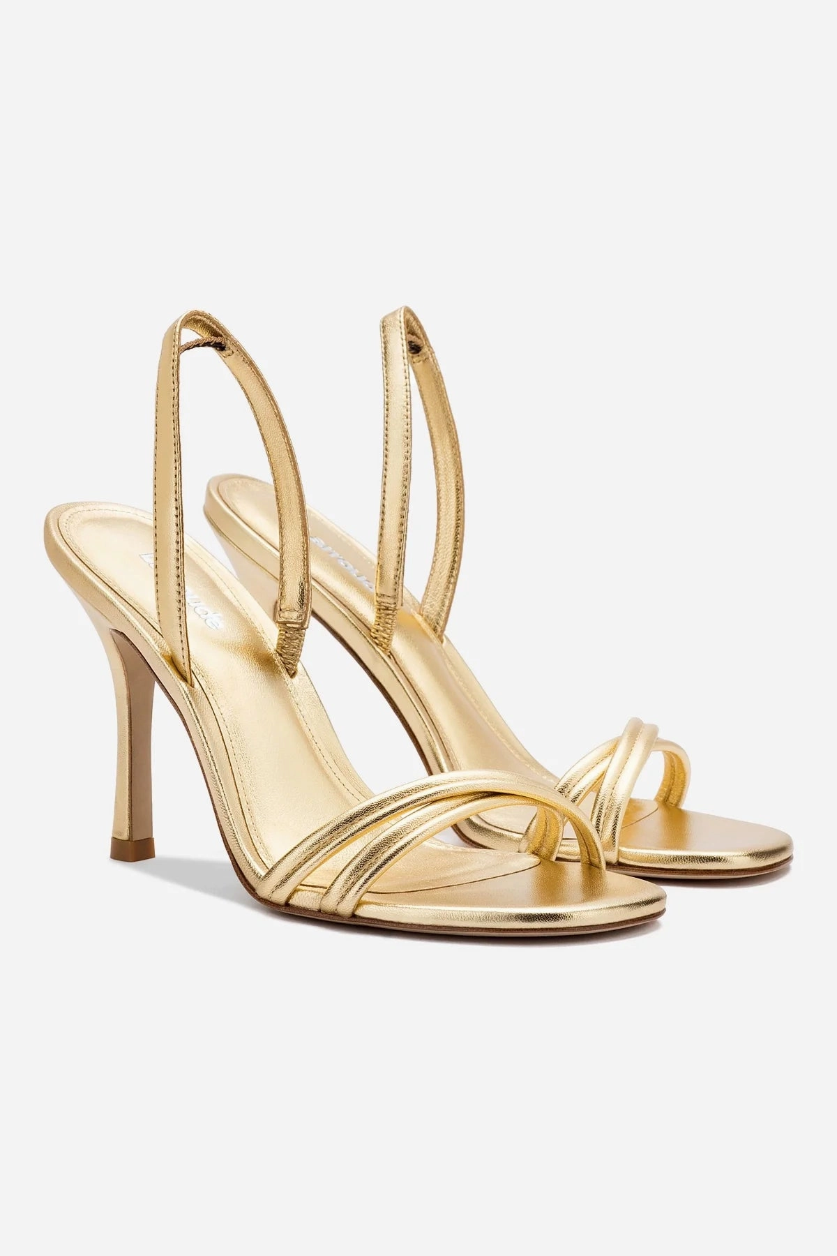 Smooth Texture Annie Sandal In Gold Metallic Leather Durable Material