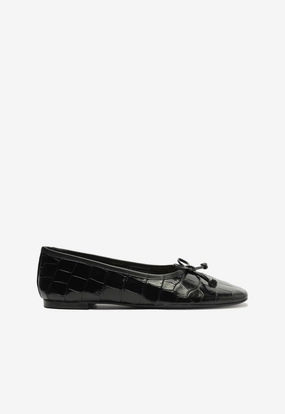 Arissa Black Leather Ballet Flat Hot Mood