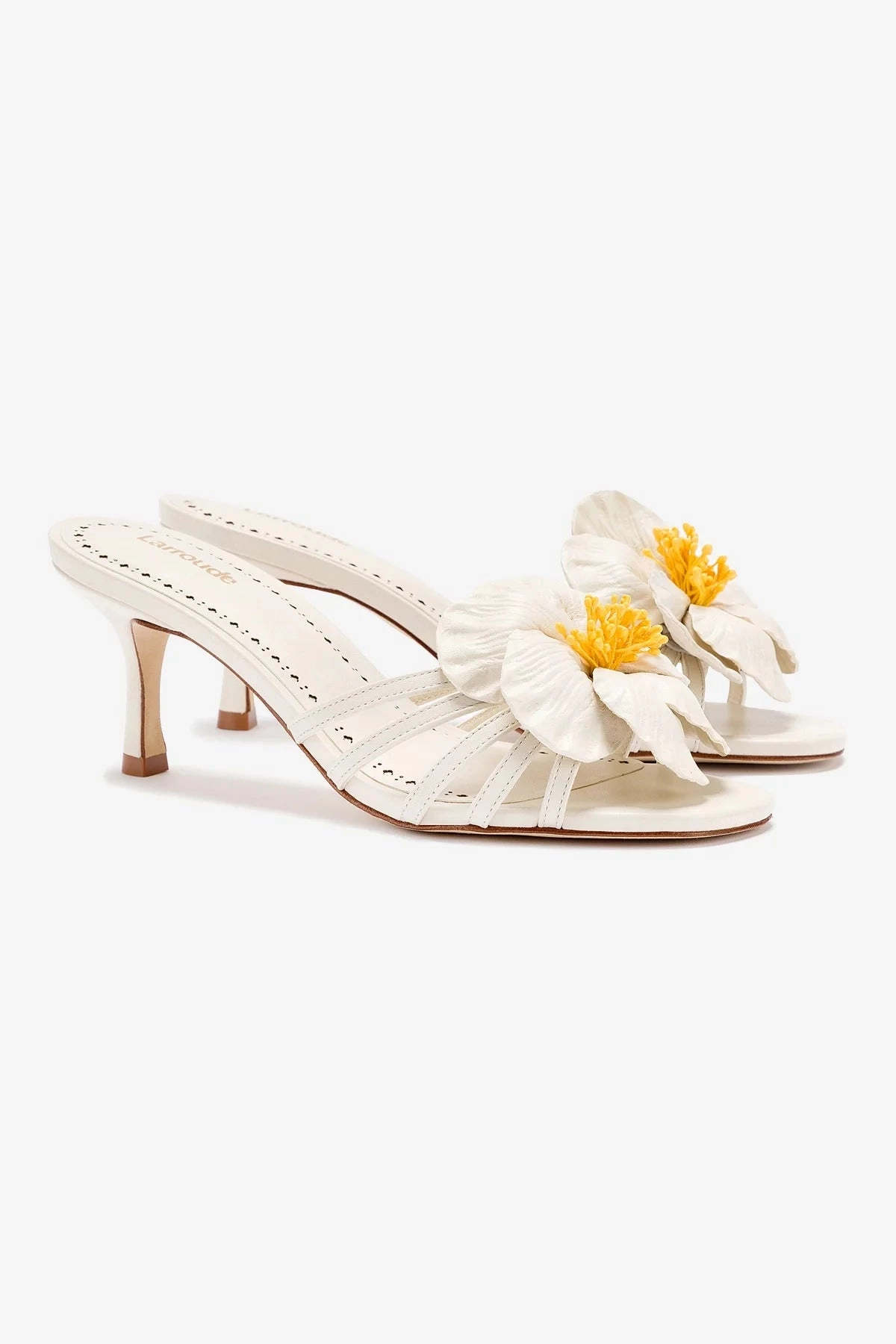 Wide Straps Stylish Footwear Magnolia Mule In Ivory Leather