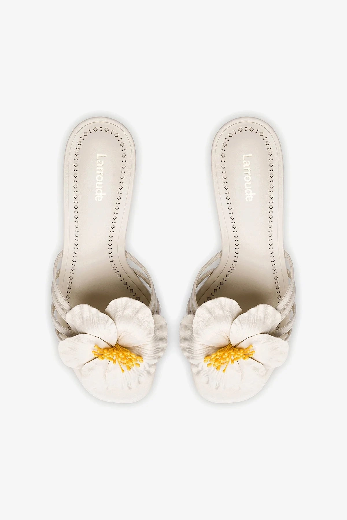 Stylish Footwear Magnolia Mule In Ivory Leather Comfortable Footwear for Beach