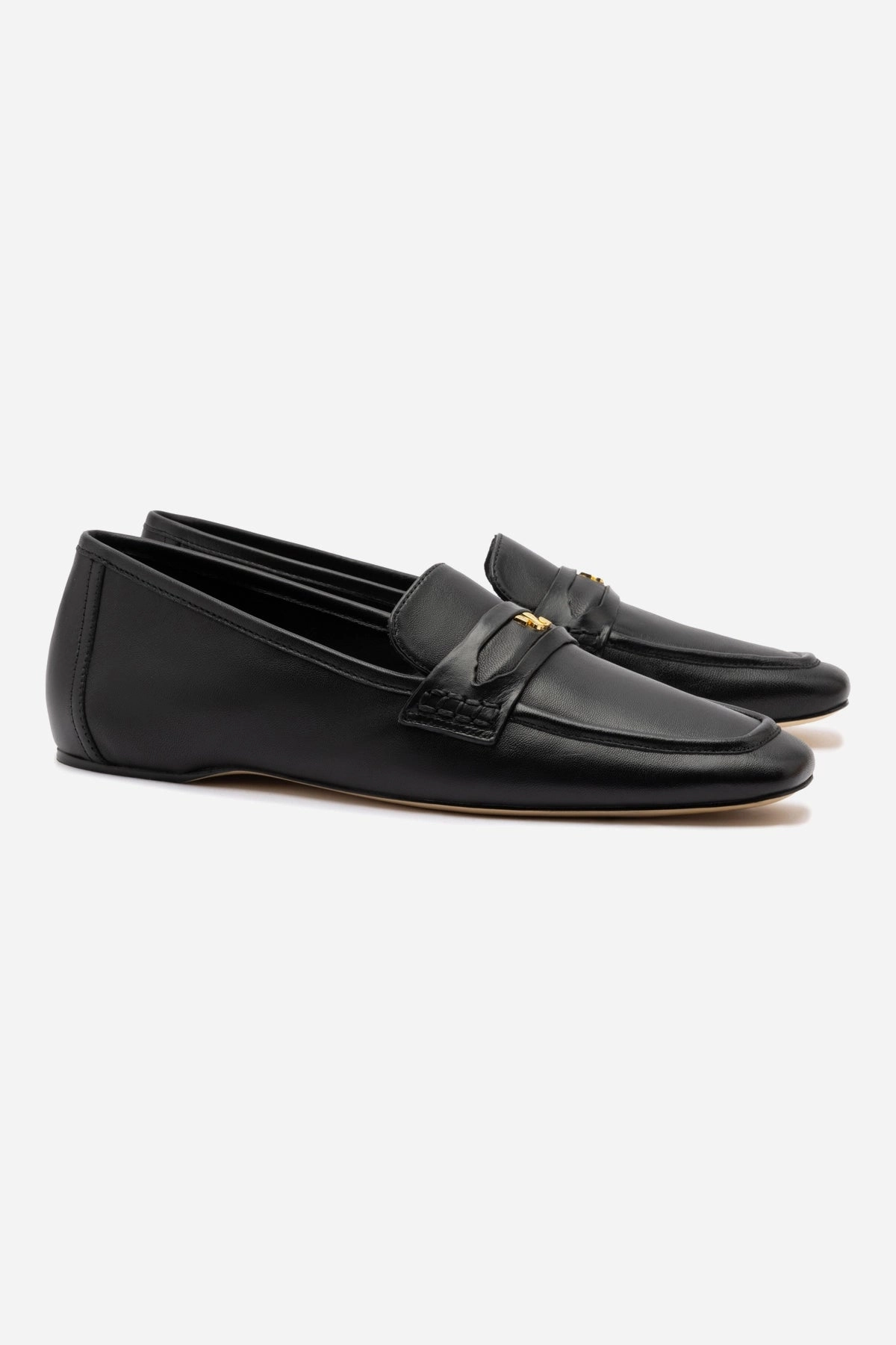Casual Shoes Happy Glow Suki Flat Loafer In Black Leather